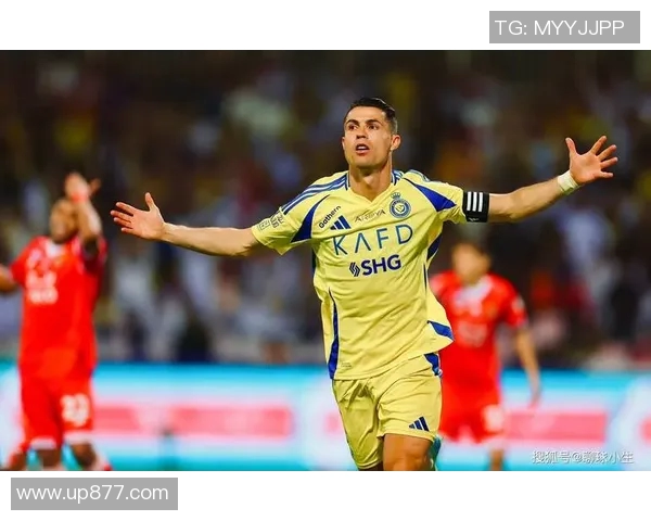 国外足球明星齐聚新疆展现球技助力地方足球发展